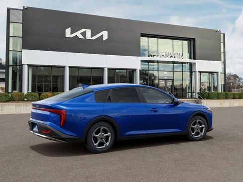 New 2026 Kia K4 FWD image 7