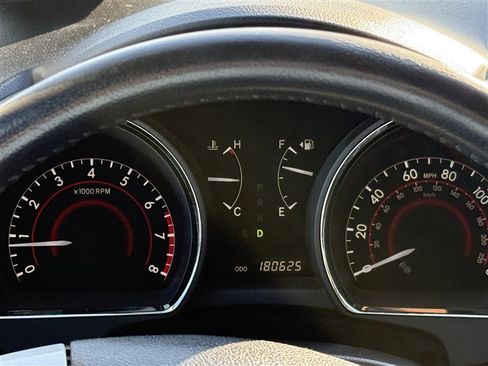 Used 2013 Toyota Highlander SE AWD/4WD image 13