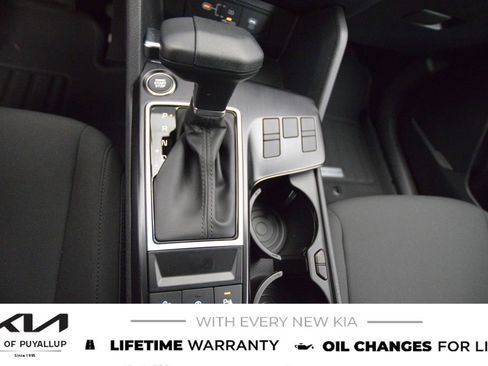 New 2026 Kia Sportage LX image 24