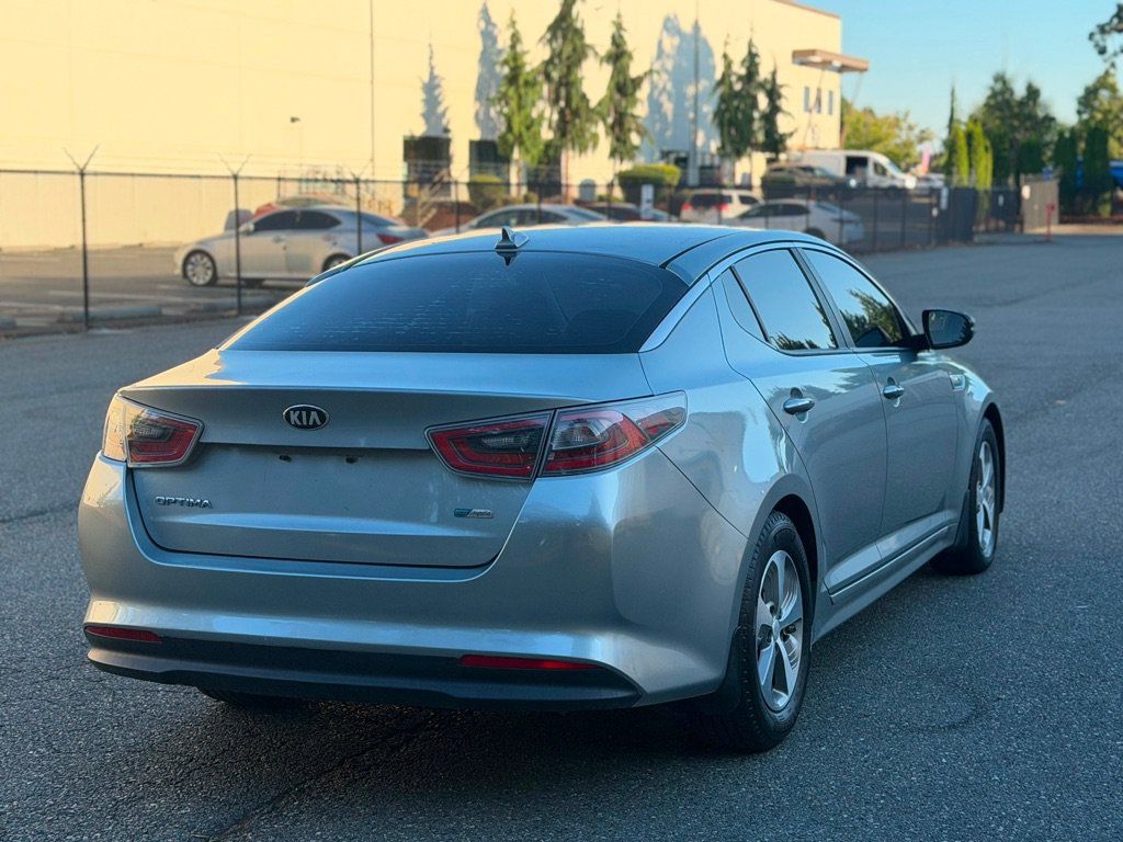 Used 2016 Kia Optima Hybrid FWD image 2