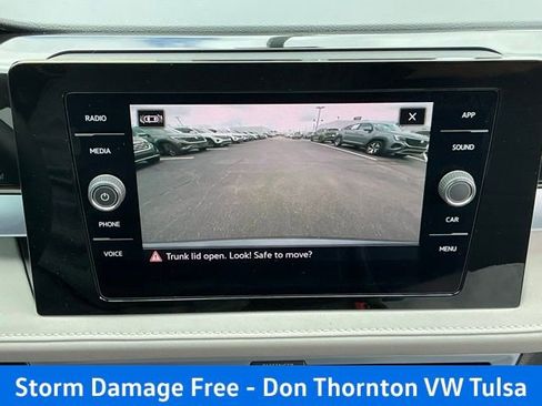 New 2026 Volkswagen Taos SE FWD image 22