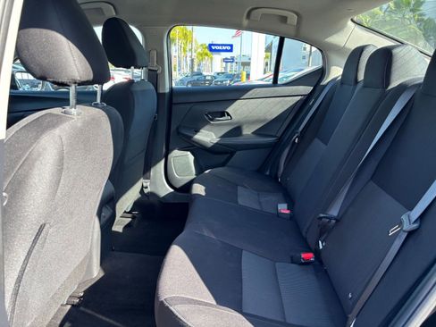 Used 2025 Nissan Sentra SV FWD image 23