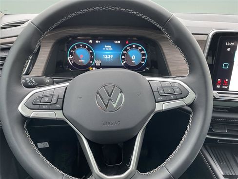 New 2026 Volkswagen Atlas SEL AWD/4WD image 30