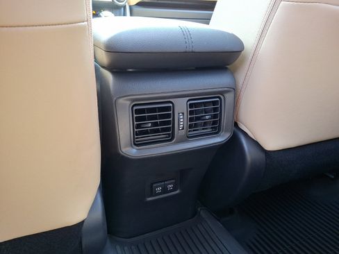 Certified 2021 Toyota RAV4 Limited AWD/4WD image 12
