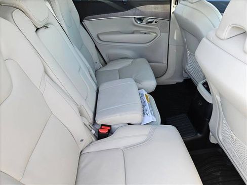 Used 2024 Volvo XC90 T8 Ultimate w/ Protection Package Premier image 21