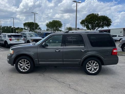 Used 2015 Ford Expedition Limited w/ Equipment Group 301A AWD/4WD image 3