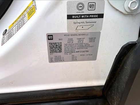 Used 2023 GMC Acadia SLT image 18