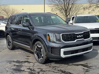 New 2025 Kia Telluride EX w/ EX Captain's Chair Package video 1
