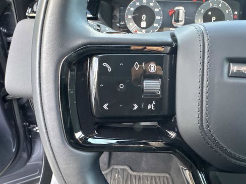 Certified 2026 Land Rover Range Rover Velar Dynamic SE image 36