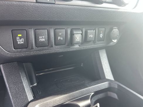 Used 2023 Toyota Tacoma TRD Sport image 29