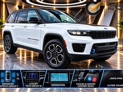 Certified 2022 Jeep Grand Cherokee Trailhawk w/ Advanced Protech Group II
