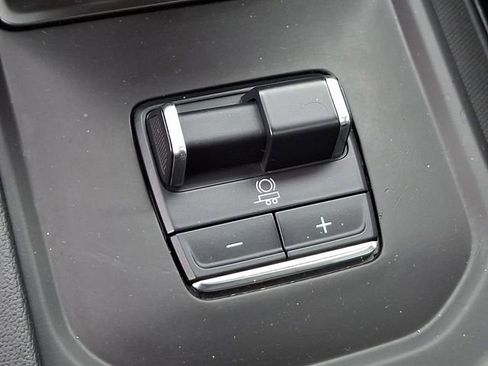 Used 2024 GMC Sierra 1500 Denali image 29