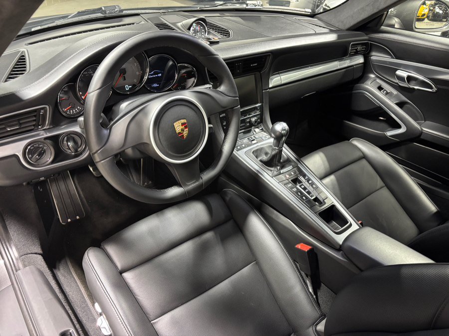 Used 2013 Porsche 911 Carrera 4S AWD/4WD image 22