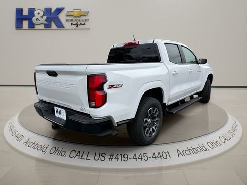 Used 2023 Chevrolet Colorado Z71 w/ Z71 Convenience Package 2 AWD/4WD image 9