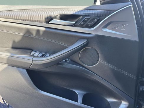 Used 2022 BMW X3 M40i w/ Premium Package image 18