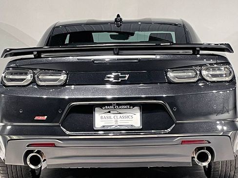 Used 2024 Chevrolet Camaro SS RWD image 32