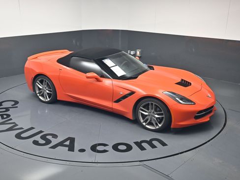 Used 2019 Chevrolet Corvette Stingray Convertible Z51 2LT image 30