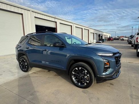 New 2026 Chevrolet Equinox RS image 3