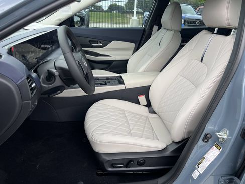 New 2026 Nissan Sentra SL w/ Floor Mat Package FWD image 11