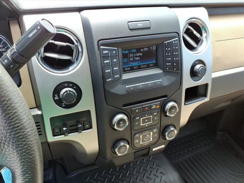 Used 2014 Ford F150 XLT w/ XLT Chrome Package AWD/4WD image 26