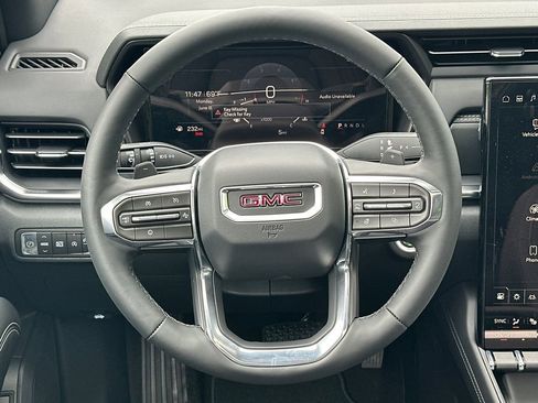 New 2026 GMC Terrain Elevation w/ Elevation Premium Package FWD image 25