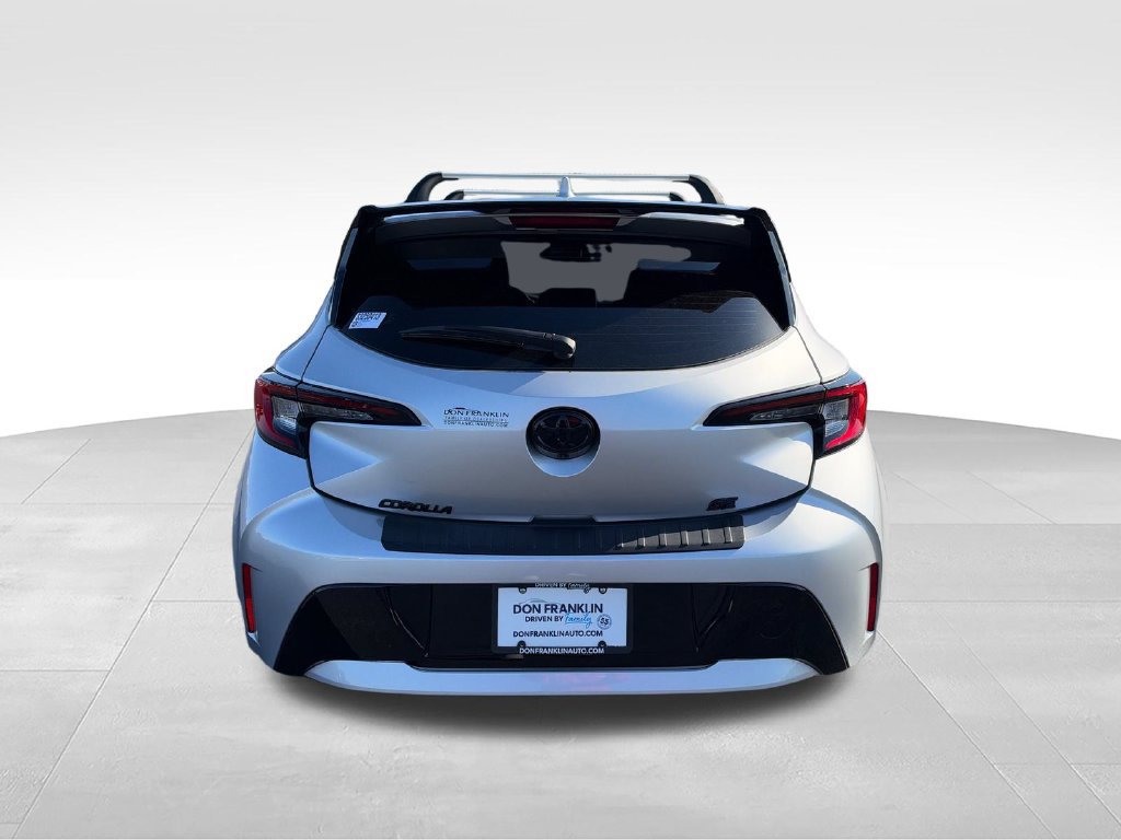 Used 2025 Toyota Corolla SE FWD image 4