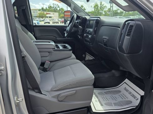 Used 2019 Chevrolet Silverado 2500 W/T w/ WT Convenience Package AWD/4WD image 6