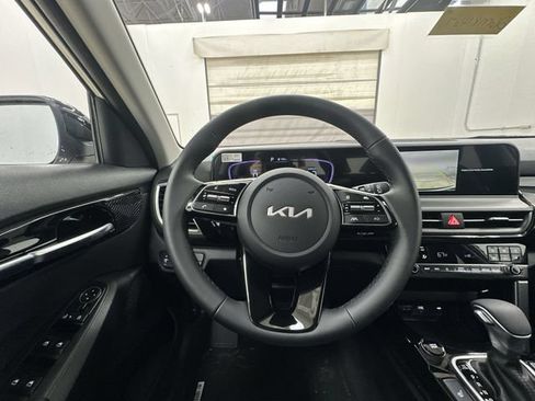 New 2026 Kia Seltos S AWD/4WD image 12