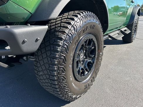 Used 2024 Ford Bronco Wildtrak image 10