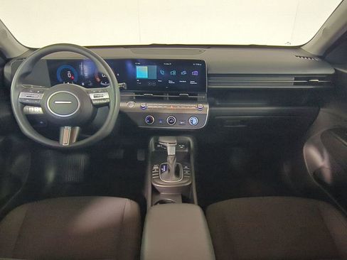 Certified 2025 Hyundai Kona SE AWD/4WD image 17