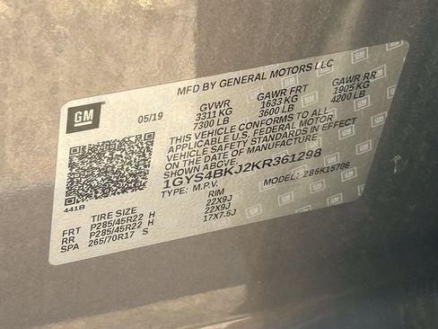 Used 2019 Cadillac Escalade Luxury w/ LPO, Radiant Package AWD/4WD image 14