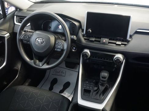 Certified 2025 Toyota RAV4 XLE AWD/4WD image 27