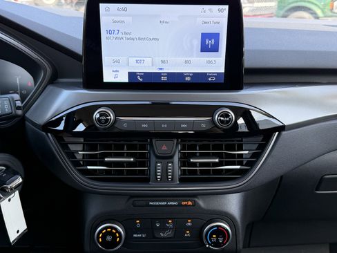 Used 2023 Ford Escape AWD image 27