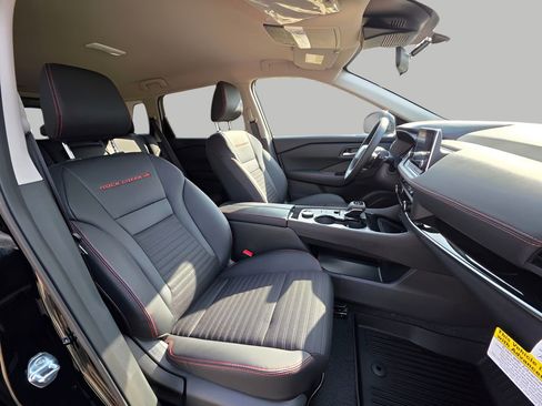 New 2026 Nissan Rogue SV image 14