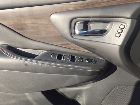 Used 2024 Nissan Murano Platinum w/ Cargo Package image 26