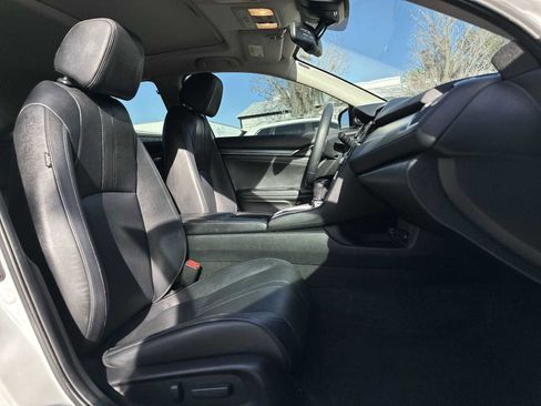 Used 2018 Honda Civic Touring image 20