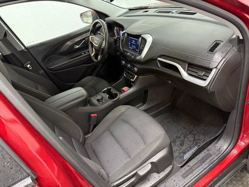 Certified 2023 GMC Terrain SLE w/ Driver Convenience Package image 32