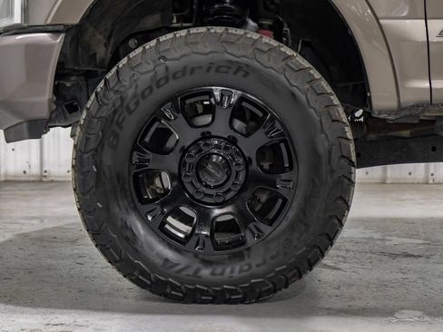 Used 2020 Ford F250 Lariat w/ Tremor Off-Road Package AWD/4WD image 64