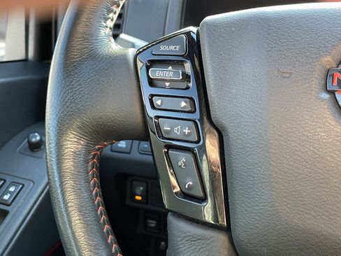 Used 2023 Nissan Frontier PRO-4X w/ Technology Package image 15