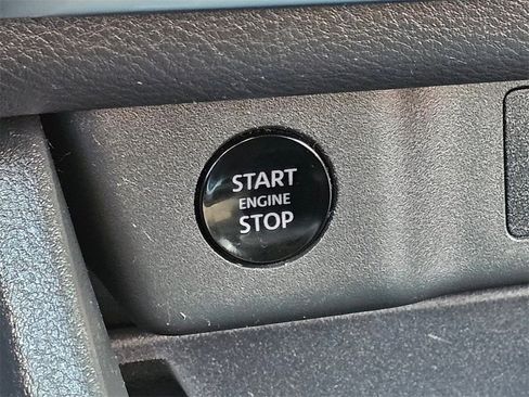 Certified 2024 Nissan Rogue S image 24