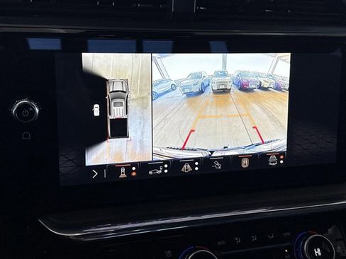 Used 2024 GMC Sierra 1500 Denali w/ Technology Package image 17