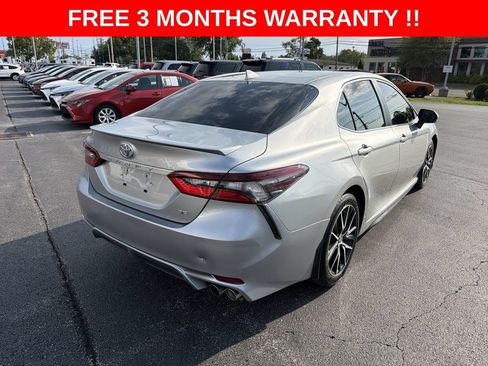 Used 2023 Toyota Camry SE w/ Cold Weather Package FWD image 30