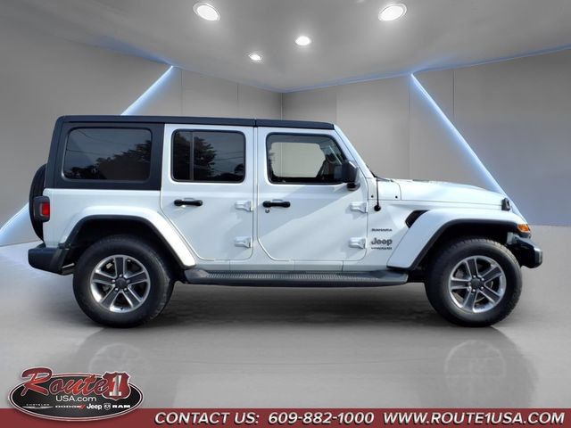 Used 2018 Jeep Wrangler Unlimited Sahara w/ Cold Weather Group AWD/4WD image 2