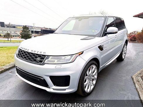 Used 2021 Land Rover Range Rover Sport HSE Dynamic image 3