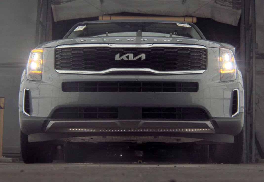 Used 2022 Kia Telluride EX w/ EX Premium Package FWD image 11
