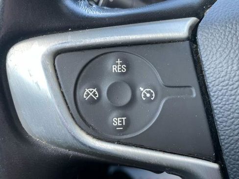 Used 2019 GMC Acadia SLE FWD image 24
