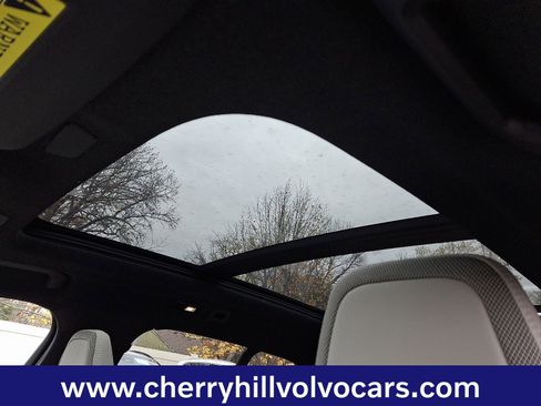 New 2026 Volvo EX40 Plus w/ Climate Package image 10