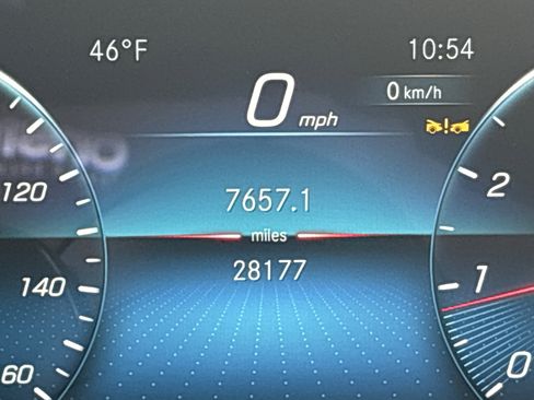 Used 2023 Mercedes-Benz E 350 4MATIC Sedan image 22