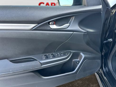 Used 2018 Honda Civic LX image 10