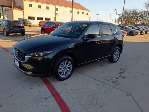 Used 2025 MAZDA CX-5 AWD 2.5 S w/ Select Package image 1